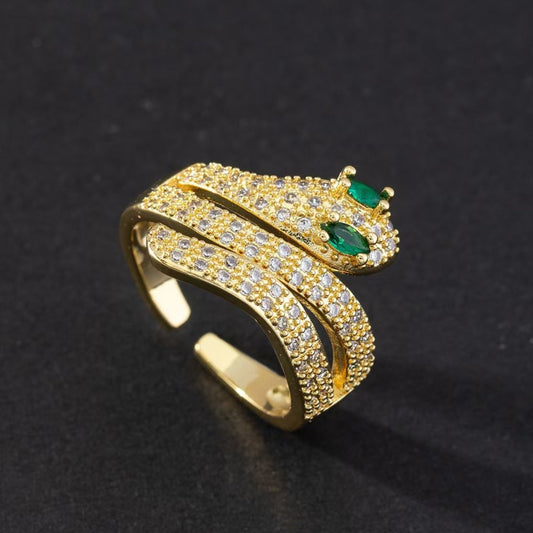 Luxury Snake Diamond Emerald Ring