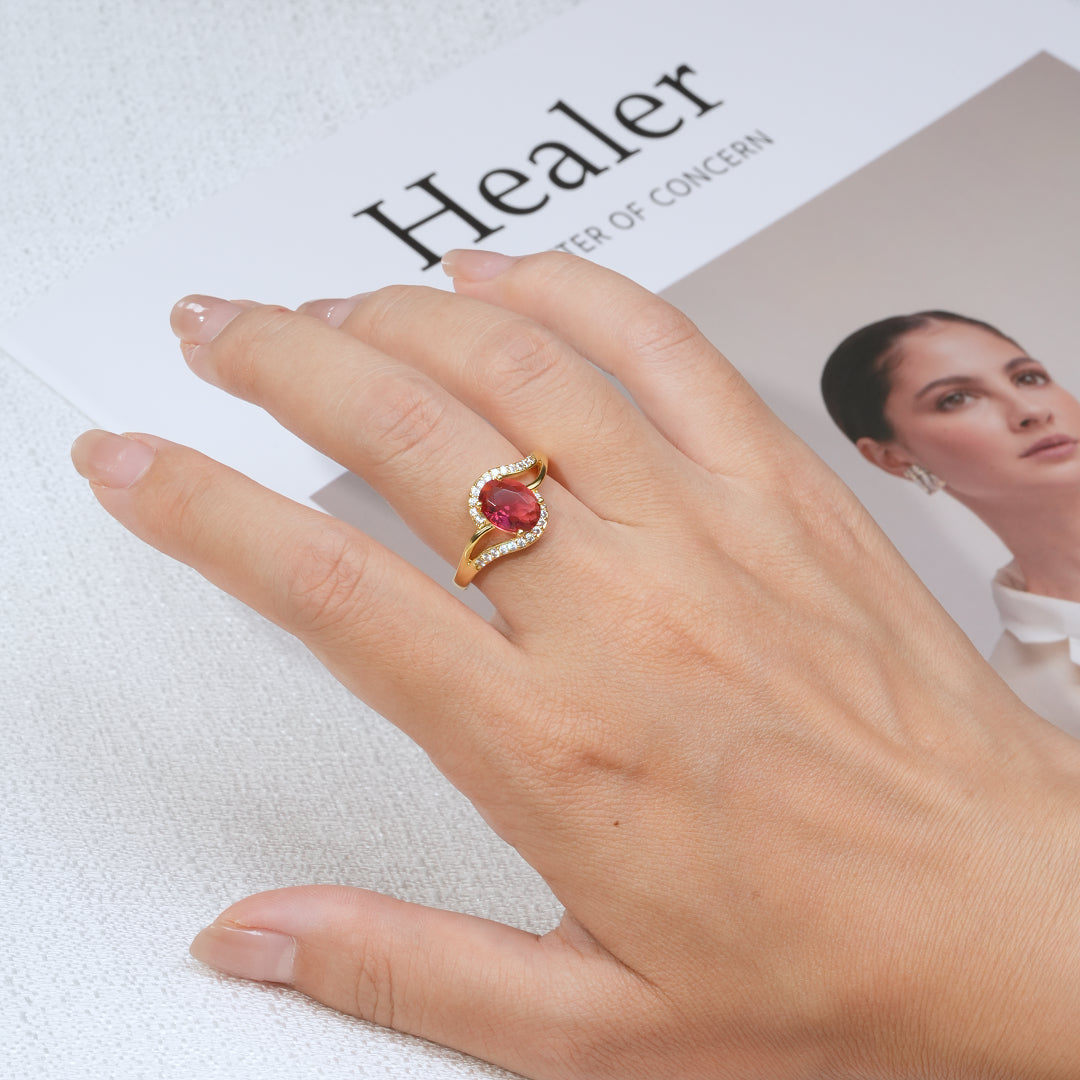 Elegant Curve Oval Gemstone Ring