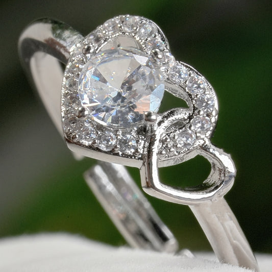 Romantic Heart Shaped Rhinestone Engagement Ring