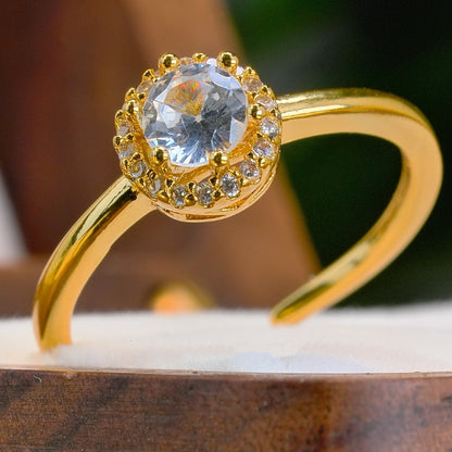 Vintage Style Minimalist Design Round Cut Stone Ring