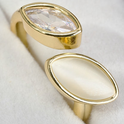 Horse's eye pearl stone open-end ring