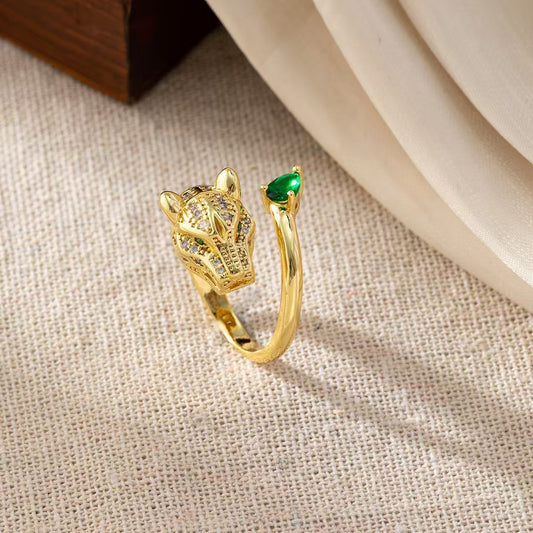 Luxury Leopard Head Emerald Ring